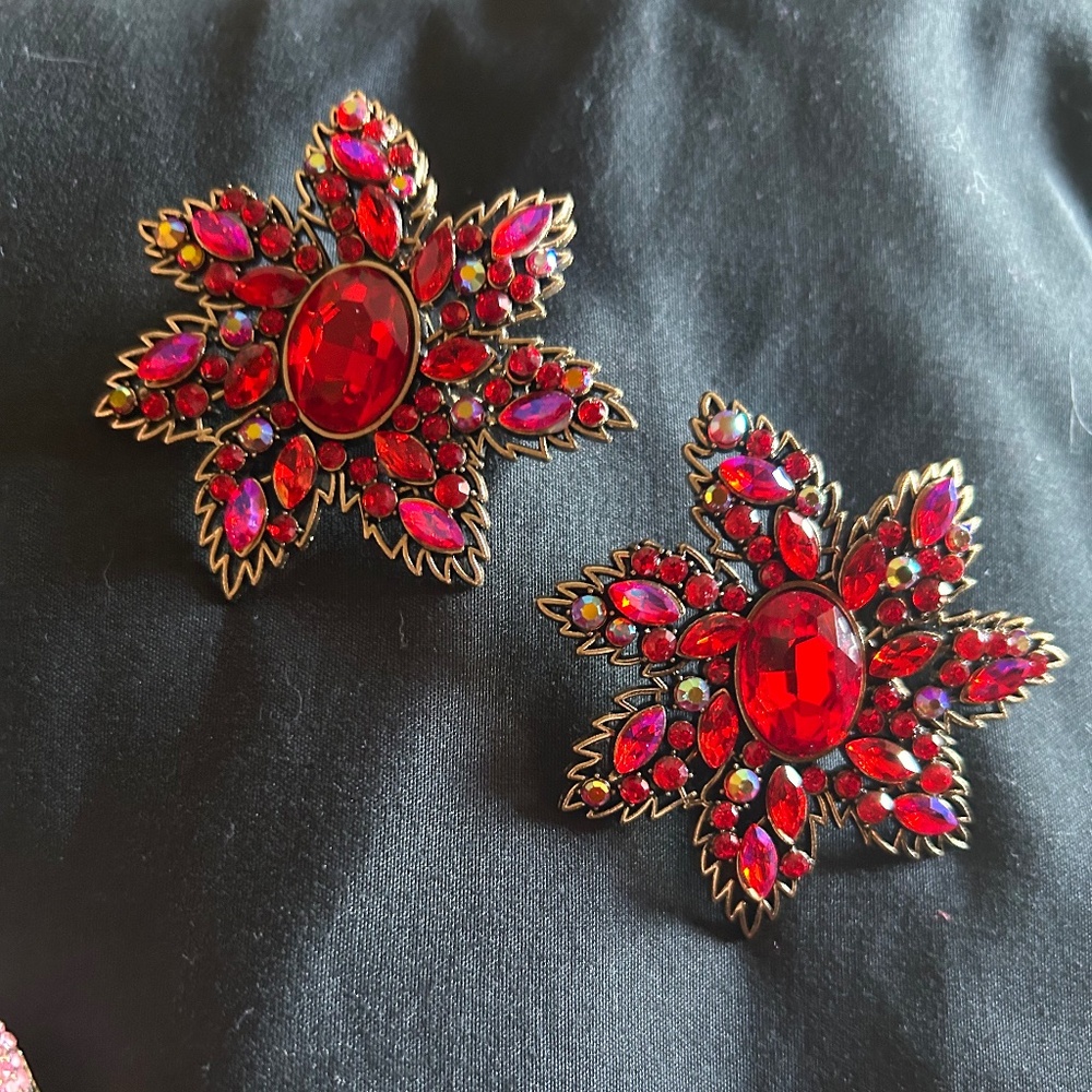 2 stunning red sparkly flower pins, shoe clips, scarf, shawls accessories
